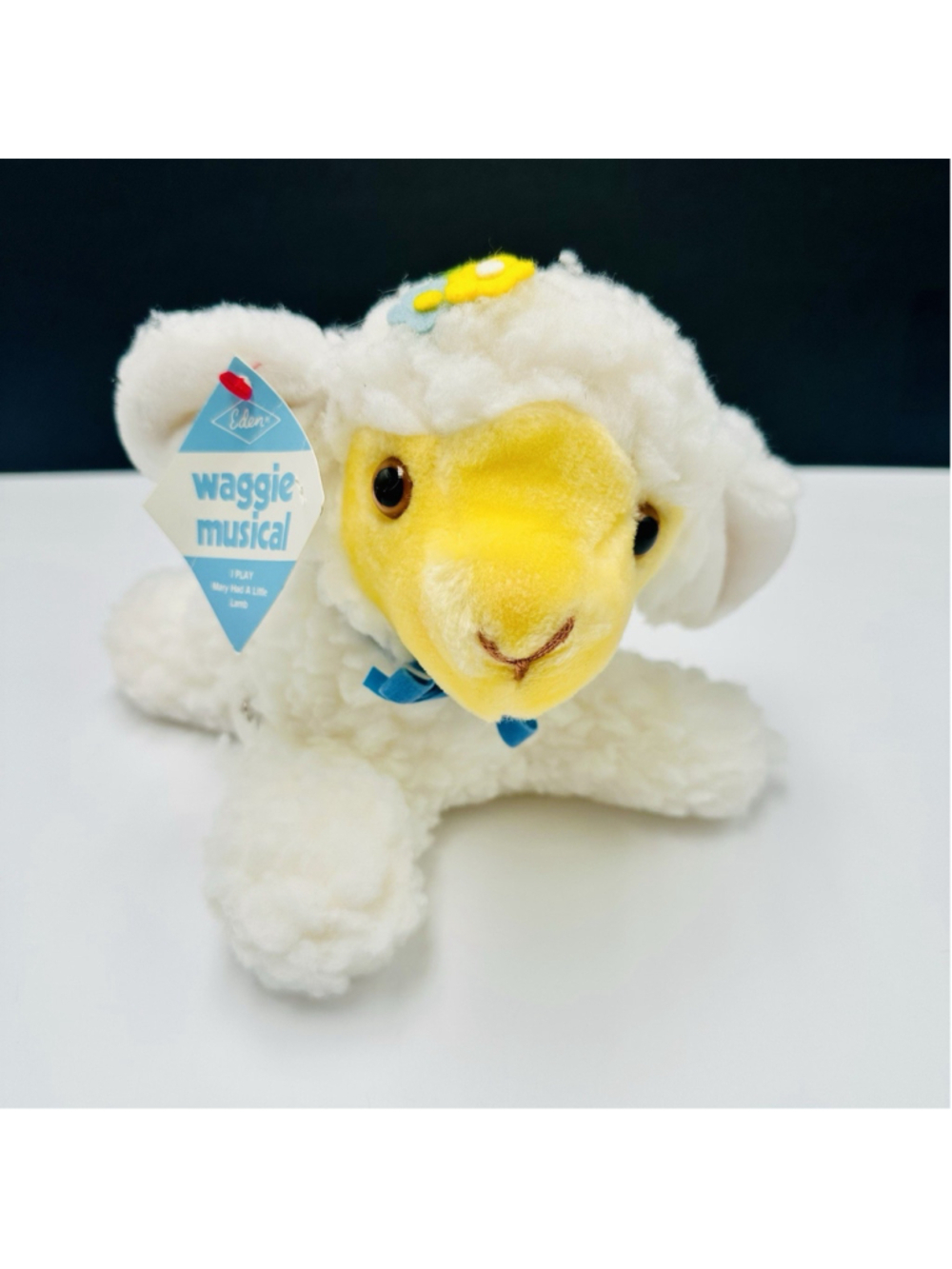 Vintage 1986 Eden Sheep Lamb with Tag Plush Musical Wind Up Blue Bow Works